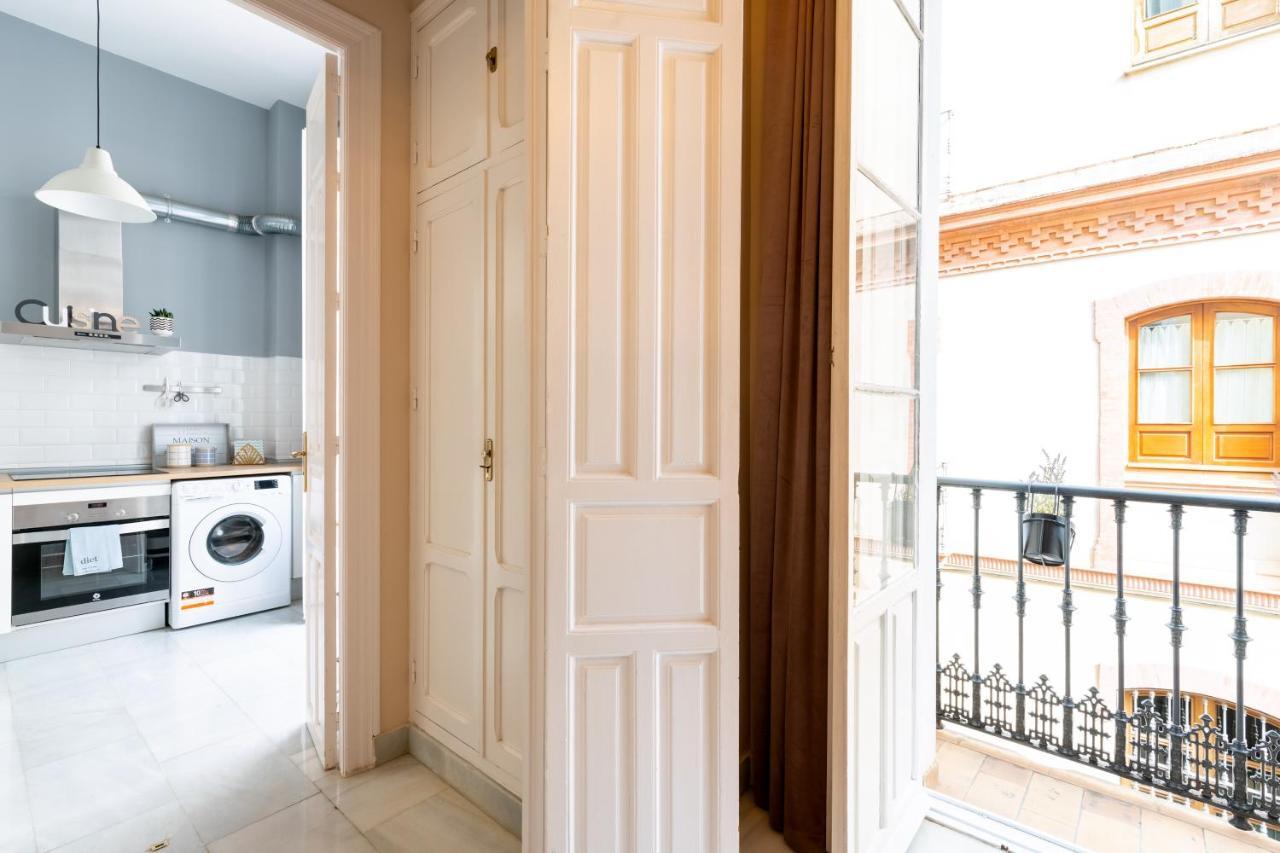 Apartamento Centrico Con Magnificas Vistas Sevilla Exterior foto