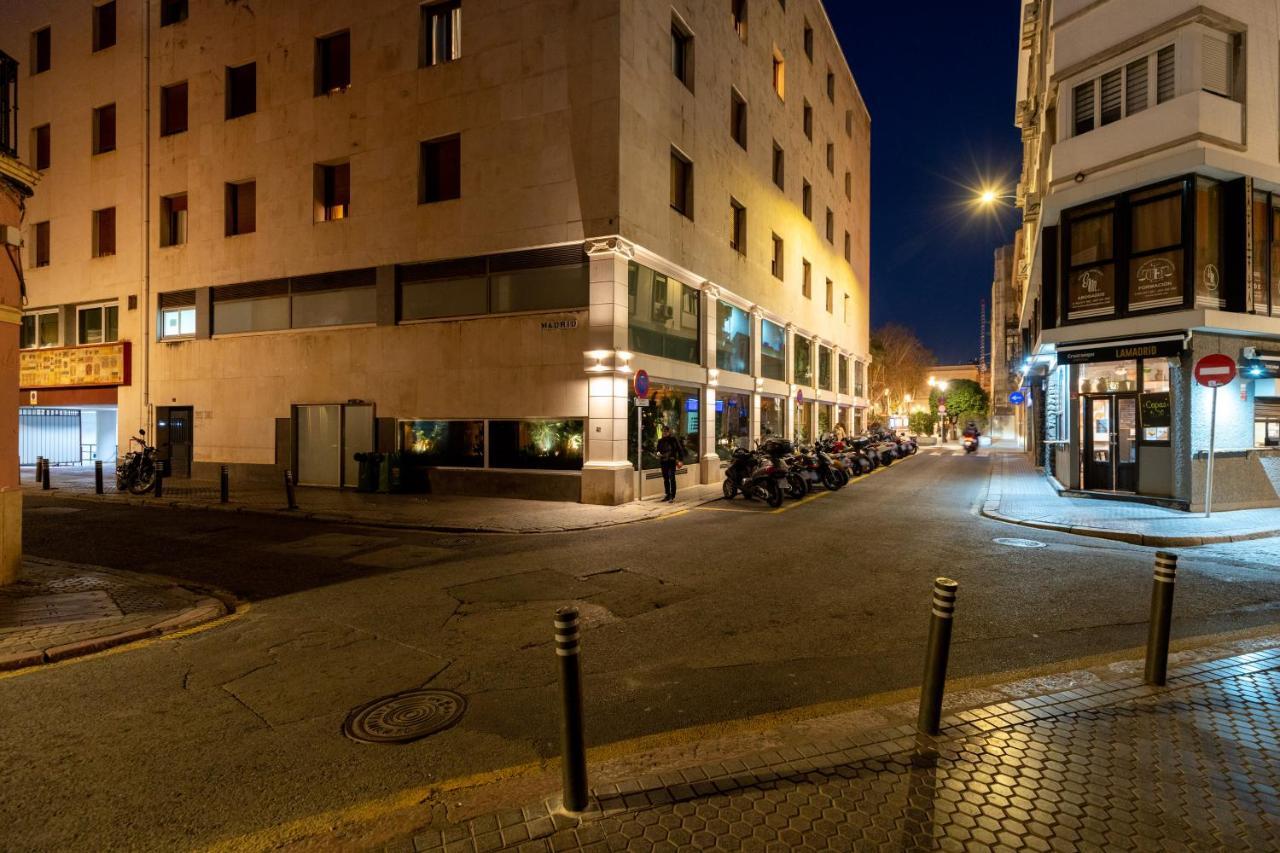 Apartamento Centrico Con Magnificas Vistas Sevilla Exterior foto